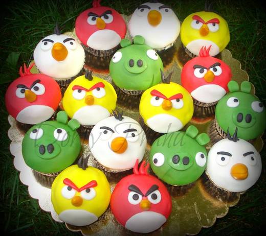 cup_004-cupcakes angry birds.jpg