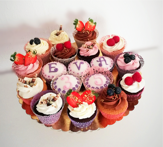 cup_040-narozeninové cupcakes.png