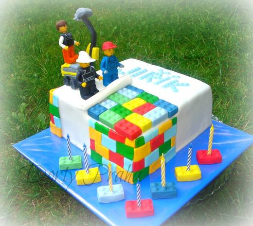 dět_434-Lego dort na přání dle předlohy.jpg