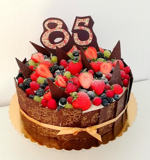 přání_267-ovocný dort obložený čokoládovými destičkami
