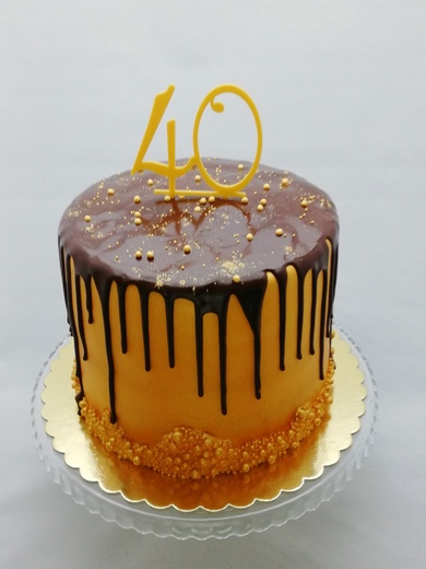 přání_324-zlatý dort s čokoládou.jpg